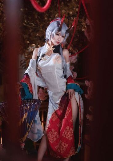 美丽的小蜜桃2在线观看